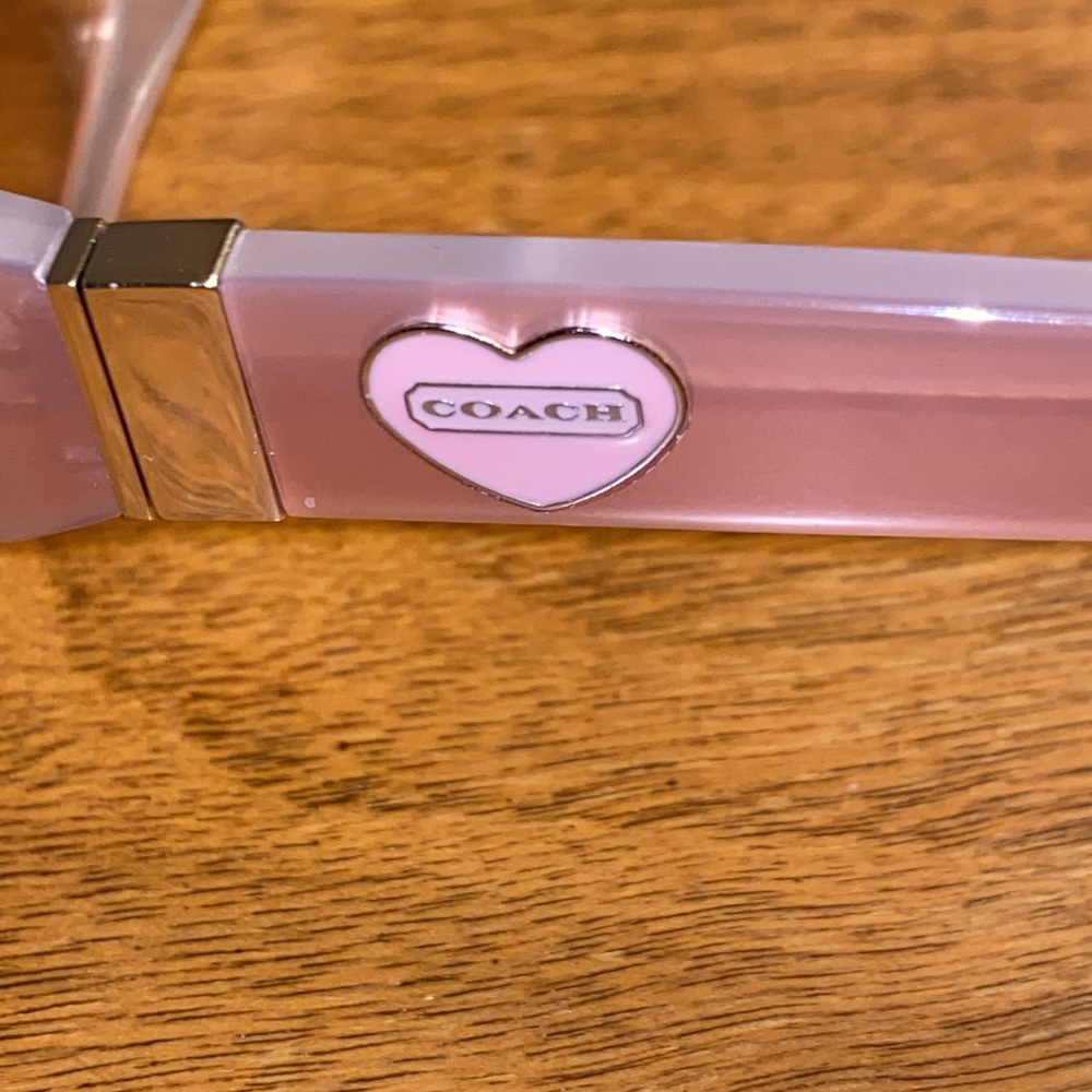 Coach Pink Sunglasses with Coach heart & not in Coach case - Picture 8 of 12